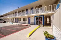 Motel 6 Youngtown, AZ - Phoenix - Sun City Các khách sạn ở 