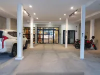 New Golden Clouds - Non Smoking Homestay - Parkplatz