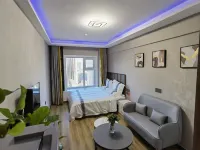 Xining Yunhui Homestay - พร้อมระเบียง