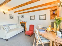 Dreckly Tides Hotels in 