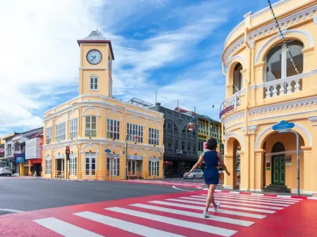 Lub Sbuy Hostel Отели рядом с достопримечательностью «Jian wanich pier»