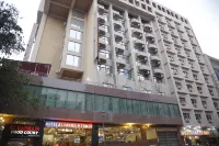 Hotel Al Harmain Tower Ξενοδοχεία στην πόλη D.H.A.