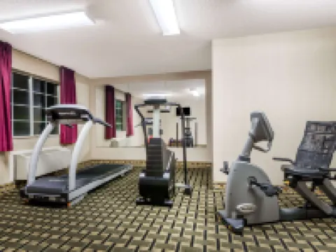 Days Inn by Wyndham Norton Hotels in Norton