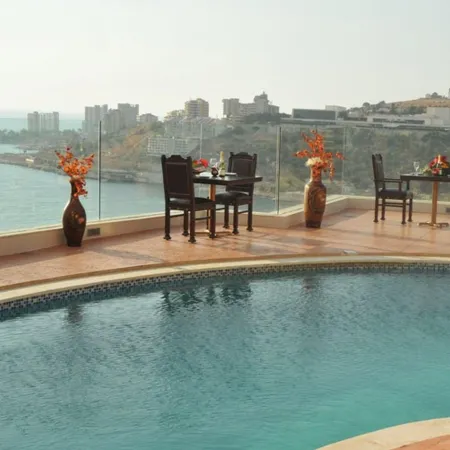 Hollywood Inn Boutique Hotel