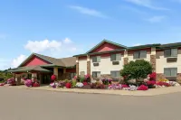 Super 8 by Wyndham Eveleth Hotels in Mountain Iron