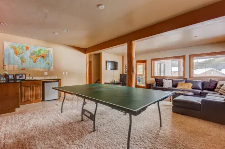 Heated Indoor Spa and Mountain Views - Stunning Rustic-Luxe Sanctuary