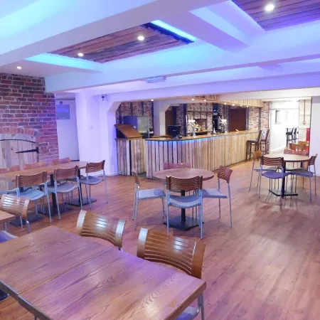 The Jubilee Hotel East - with NEWLY REFURBISHED SPA FACILITIES - GAMESPIT - AND SMOKEHOUSE