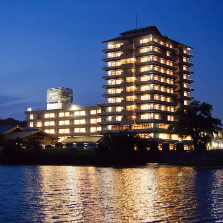 Biwako Grand Hotel Kyo-Ohmi Отели рядом с достопримечательностью «Укимидо»