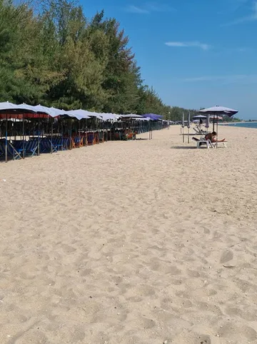 รูปภาพของBeautiful Bungalow with Shared Outdoor Pool