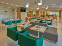 City Express Plus by Marriott Guadalajara Providencia Hotels near Financial District