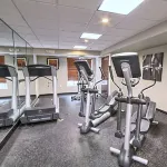 Country Inn & Suites by Radisson, Dearborn, MI - Gym