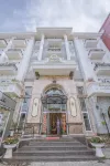 Khách sạn Du Lys Đà Lạt Các khách sạn gần Nhà Thờ Giáo Xứ Chi Lăng
