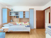 Corina - Homestays