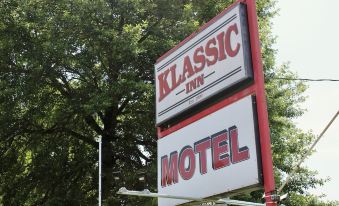The Klassic Inn
