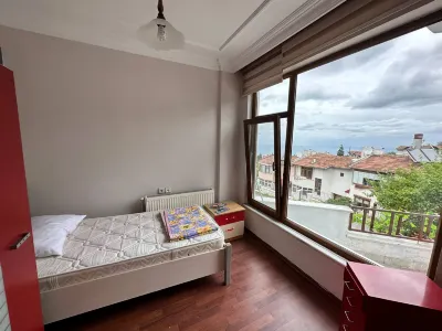 Peaceful Villa with Perfect View in the City Center Hotels in 