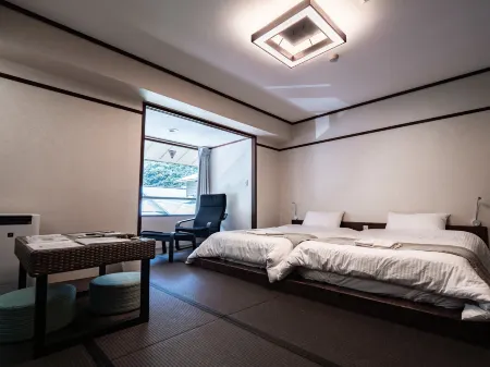 The Umenoya Matsukawakan -Four Seasons Inspired- Отели в г. Такаяма