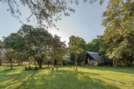 Protea Hotel Lusaka Safari Lodge Hotéis em 