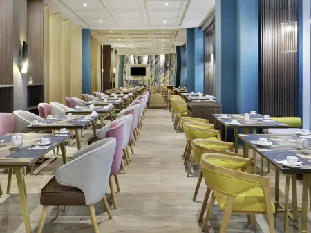 Mercure Makassar Nexa Pettarani Отели в г. Tamalate