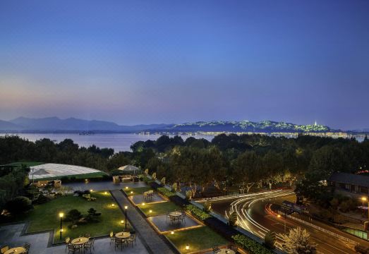 1. 소피텔 항저우 ..