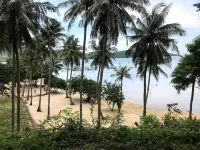 Atlante Hostel Hotels in Karimunjawa