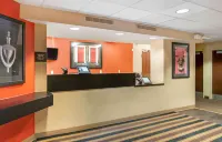 Extended Stay America Select Suites - Detroit - Farmington Hills Hotels in Farmington Hills