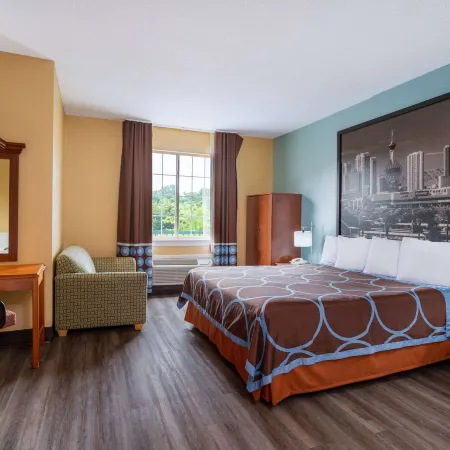 Super 8 by Wyndham Salisbury