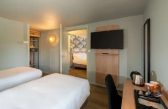 Sure Hotel by Best Western Rochefort-sur-Mer - 3-Star