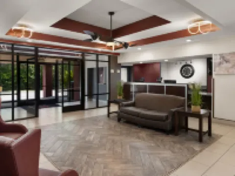 Red Roof Inn & Suites Savannah Airport Hotels in Pooler