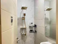 Mantra at Anderson Apartment