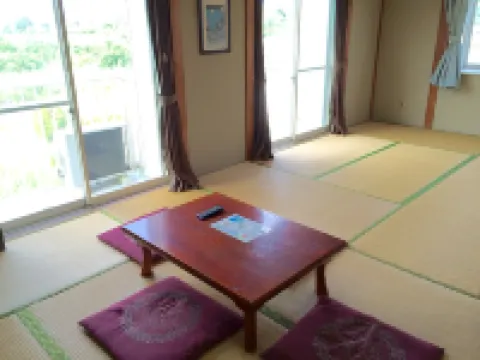 ペンション＆民宿 太陽 長生村のホテル