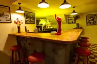 The Artist Residence Hotels in Phnom Penh