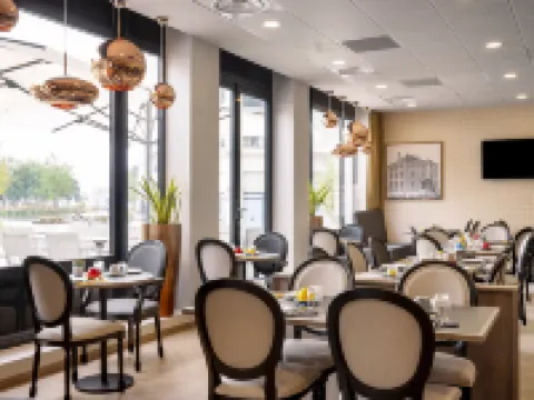 レジドホーム パリ クラマール クラマールのホテル