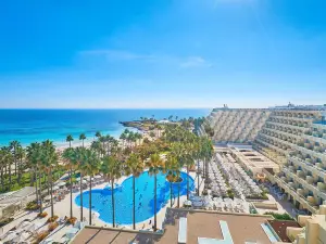 Top 20 4-Star Select Hotels in Llevant