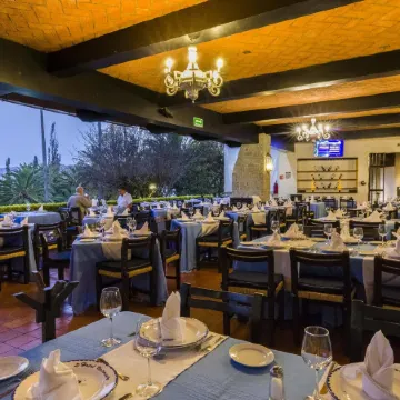 Hotel Victoria Oaxaca Отели рядом с достопримечательностью «Церковь Санто-Доминго»