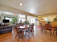 Americas Best Value Inn and Suites Ada