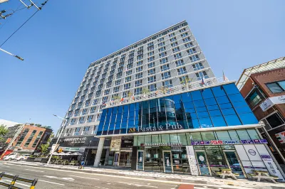 더 베네치아 스위트 경영대학 1호관 주변 호텔