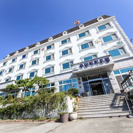 Muan Beach Hotel