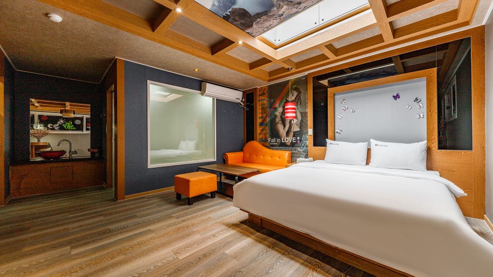 Geochang M Self Check-in Motel