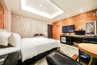 Pohang Yeongildae B and B Hotel