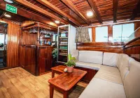 Akoya Pearl Hotels in Vakarufalhi