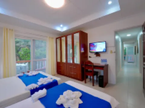 ダイブ バターン ロッジ アンド レストラン バタネスのホテル