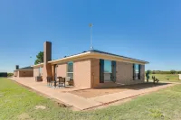 Ranch Getaway with Pool and Horse Stall Access!