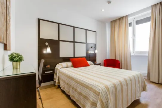 索爾廣場馬德里旅館