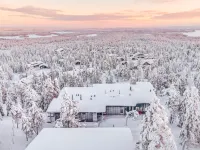 Masto 4 Hotels near Magical Pond Igloos
