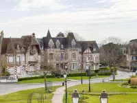 Le Grand Hôtel Cabourg - MGallery Các khách sạn ở 