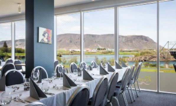 6. 호텔 셀포스 &..