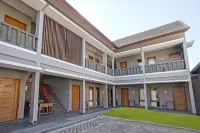 Griya Damai Syariah Yogyakarta Mitra RedDoorz Hotels in Kecamatan Ngaglik