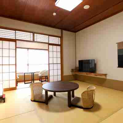 ますや旅館 Rooms