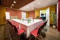 Grand Hotel Hotel di Trebic