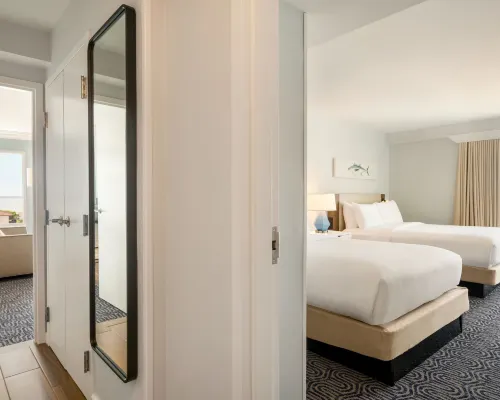 DoubleTree by Hilton Ocean City Oceanfront Rooms Photos